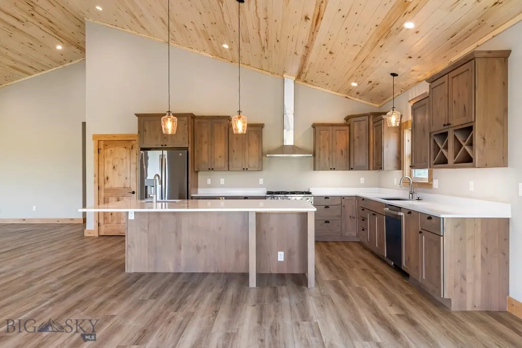 38 Heather Lane Livingston MT 59047