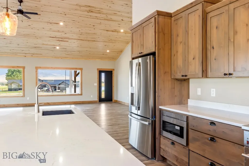 38 Heather Lane Livingston MT 59047