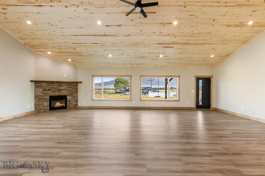 38 Heather Lane Livingston MT 59047