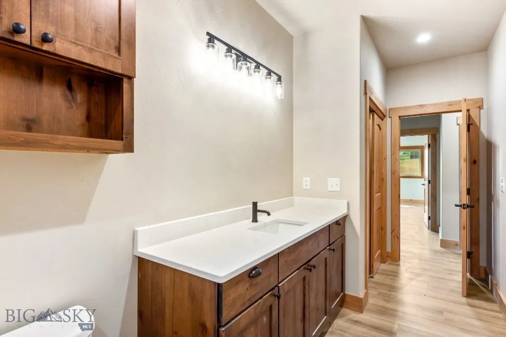 38 Heather Lane Livingston MT 59047