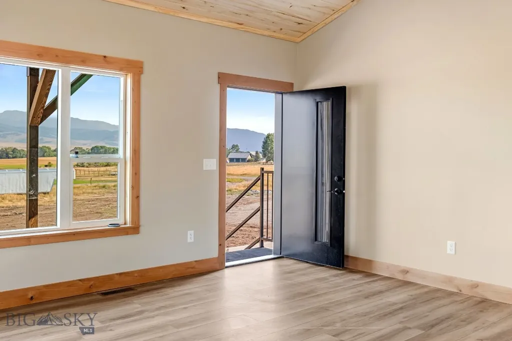 38 Heather Lane Livingston MT 59047