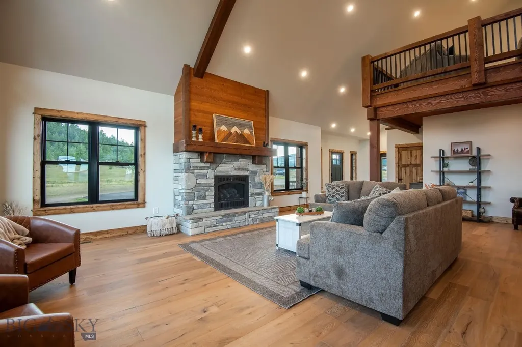 21 Mansfield Loop Clancy MT 59634