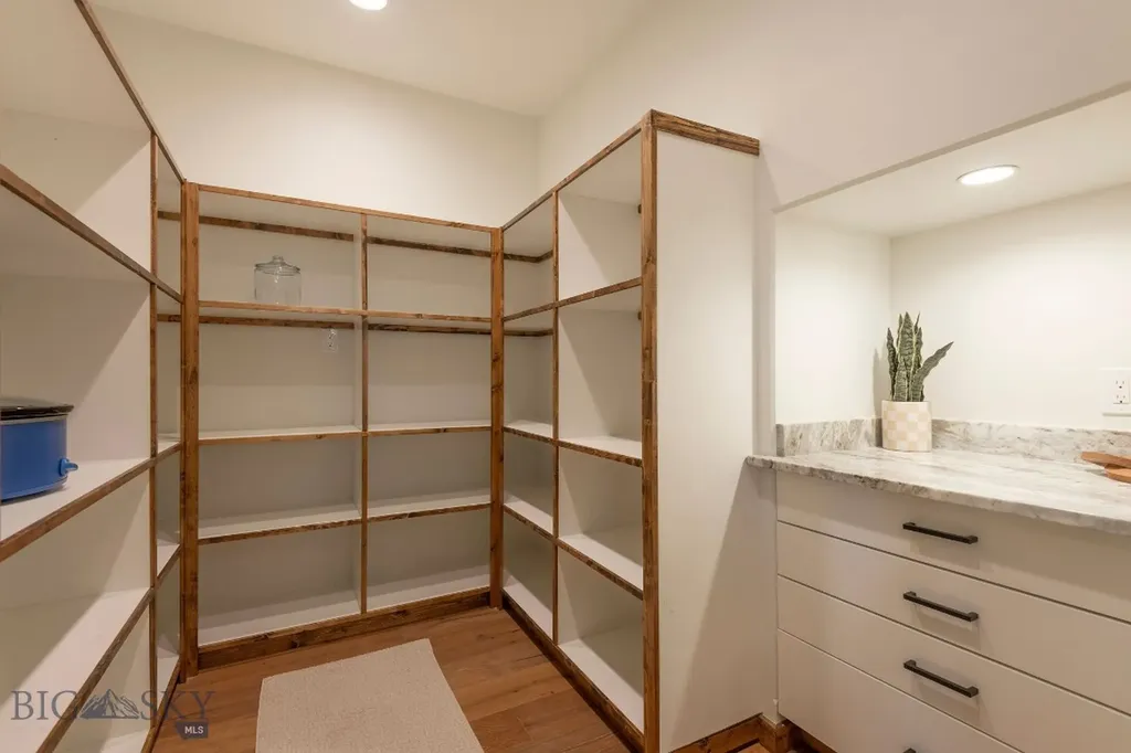 21 Mansfield Loop Clancy MT 59634