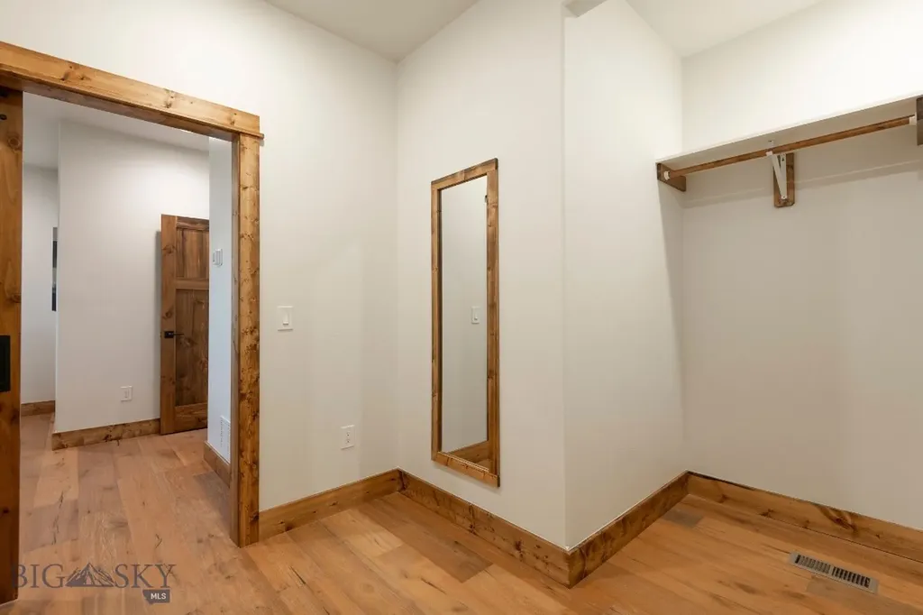 21 Mansfield Loop Clancy MT 59634