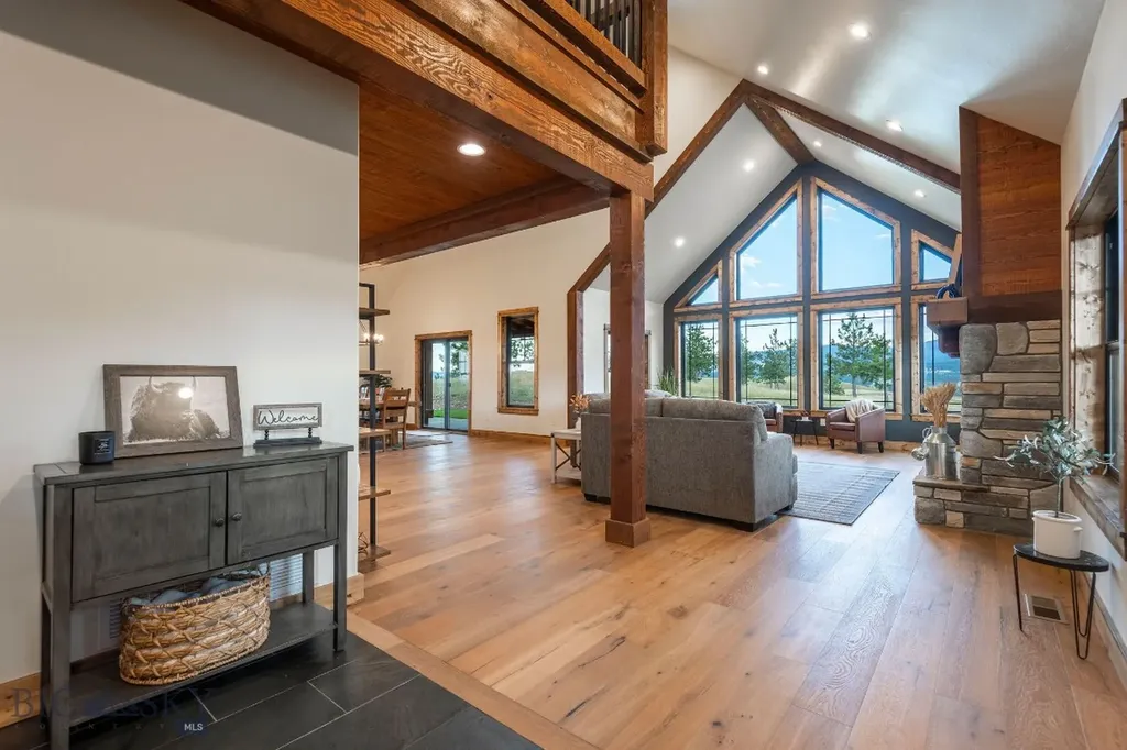 21 Mansfield Loop Clancy MT 59634