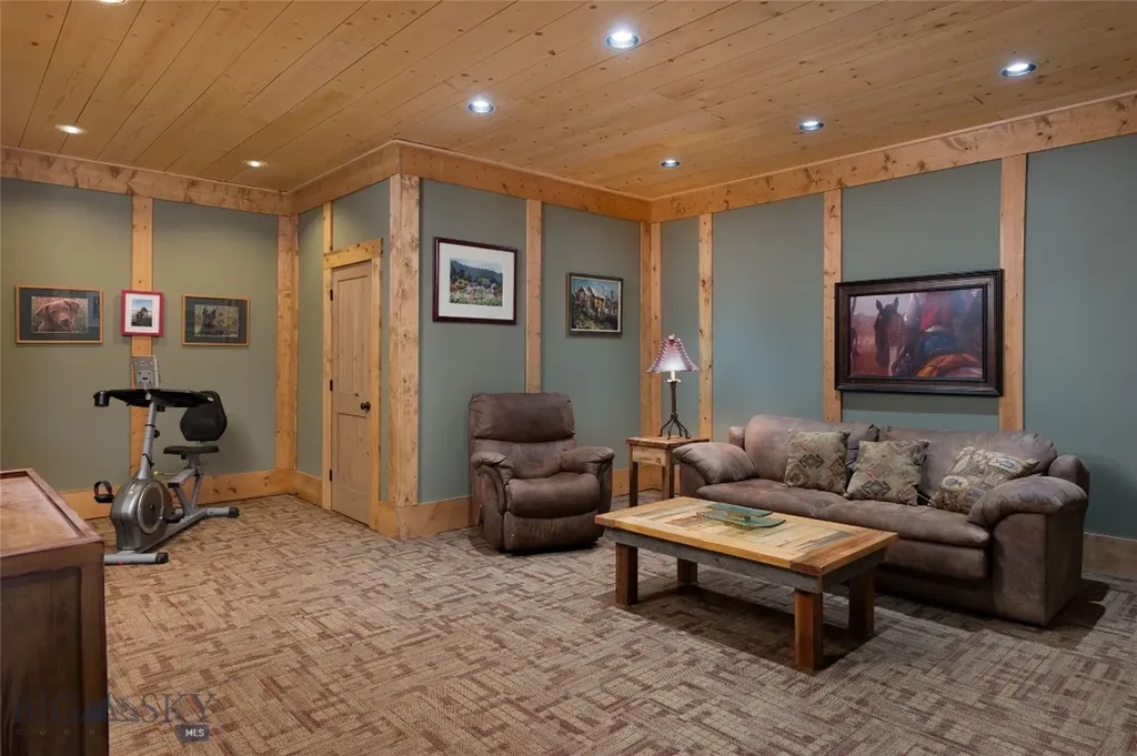 75 Madison Trail Cameron MT 59720