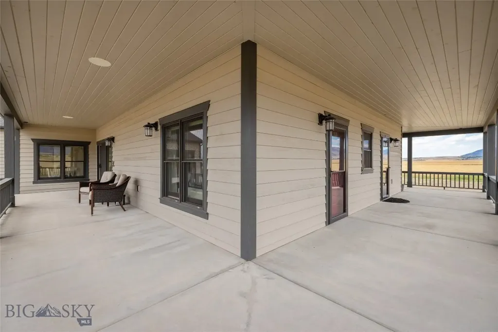 2428 Rector Road Belgrade MT 59714