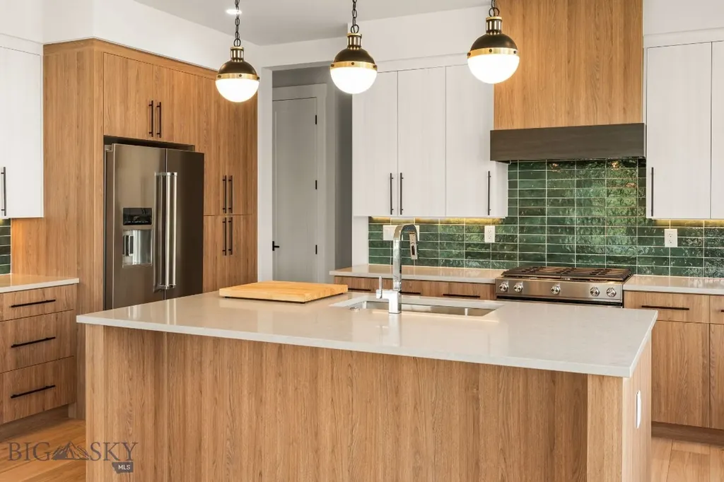1523 Scotch Pine Lane Bozeman MT 59715