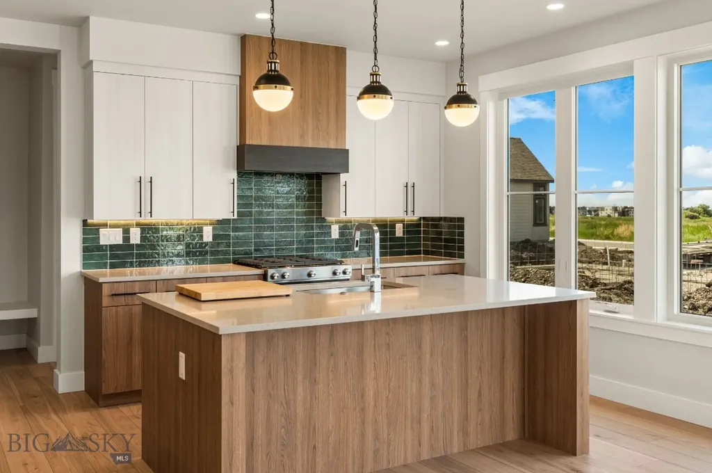 1523 Scotch Pine Lane Bozeman MT 59715