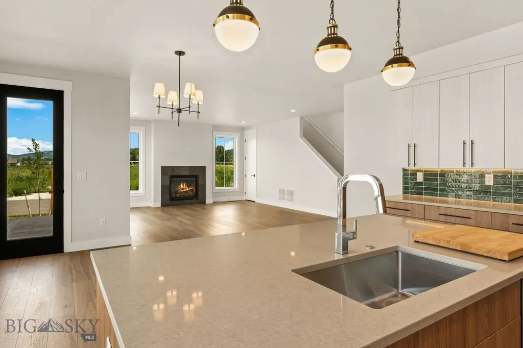 1523 Scotch Pine Lane Bozeman MT 59715