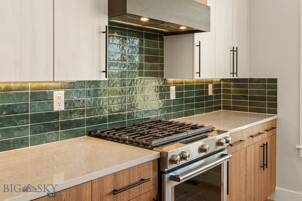 1523 Scotch Pine Lane Bozeman MT 59715
