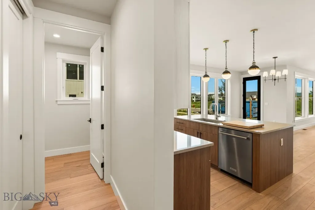 1523 Scotch Pine Lane Bozeman MT 59715