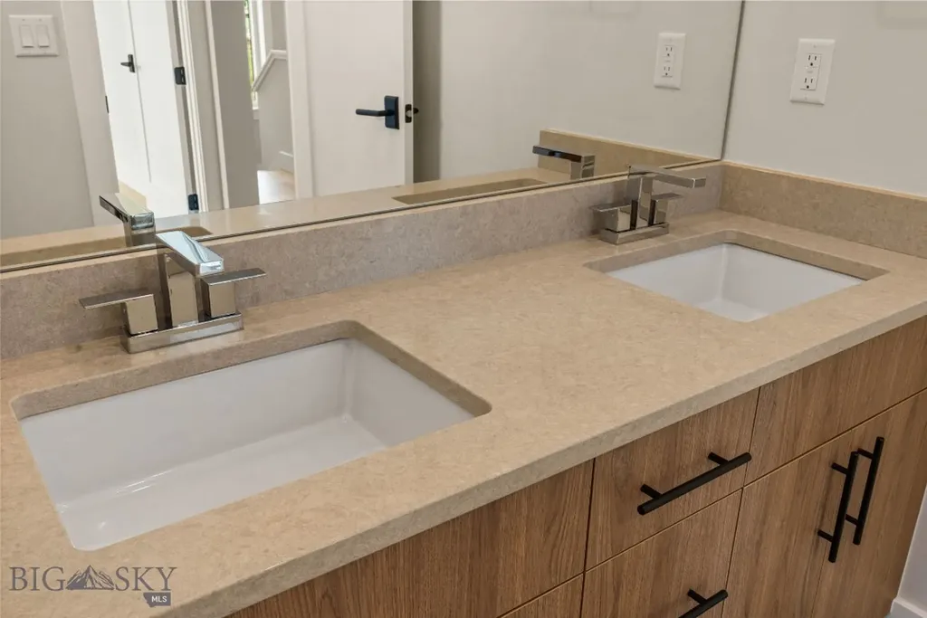 1523 Scotch Pine Lane Bozeman MT 59715