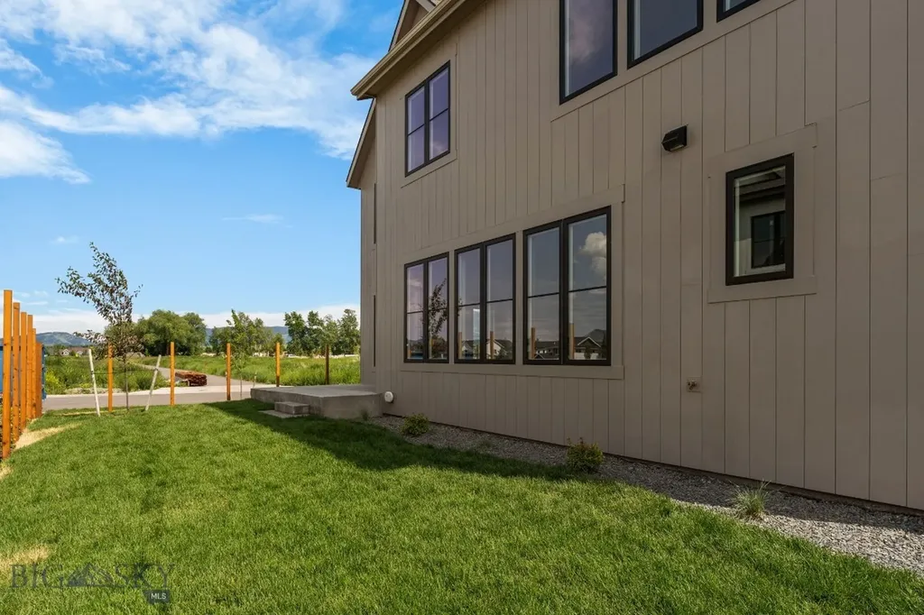 1523 Scotch Pine Lane Bozeman MT 59715