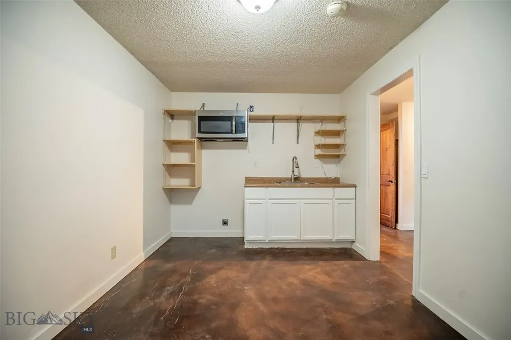 1145 Holly Drive Bozeman MT 59715