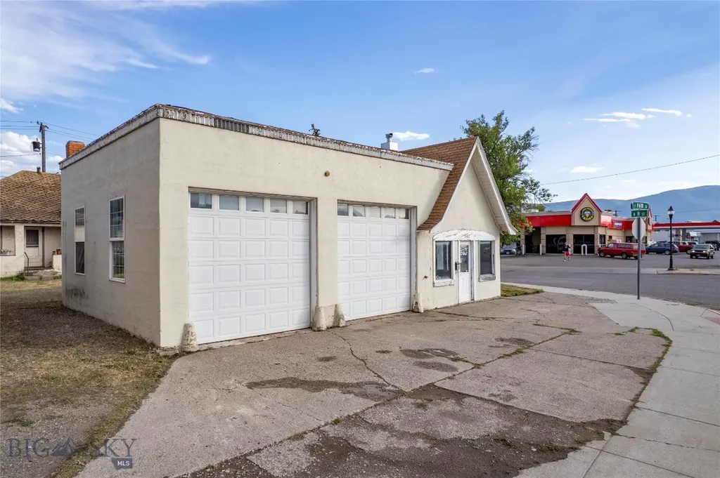 804 E Park Street Livingston MT 59047