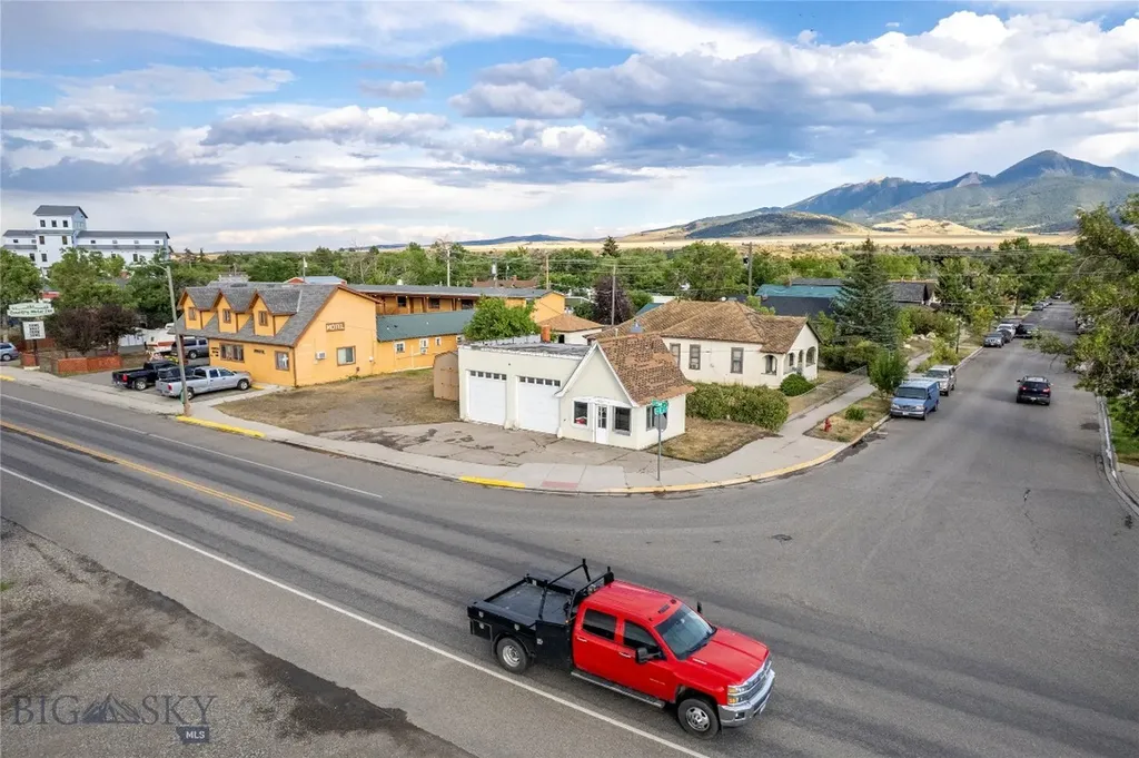 804 E Park Street Livingston MT 59047