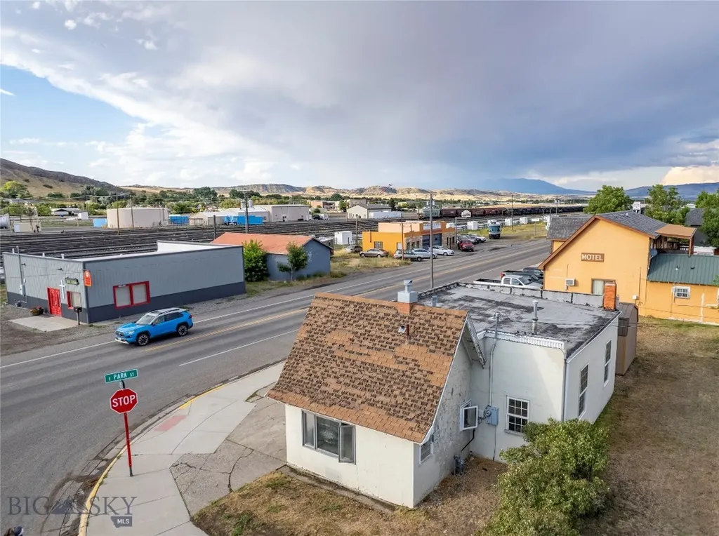 804 E Park Street Livingston MT 59047