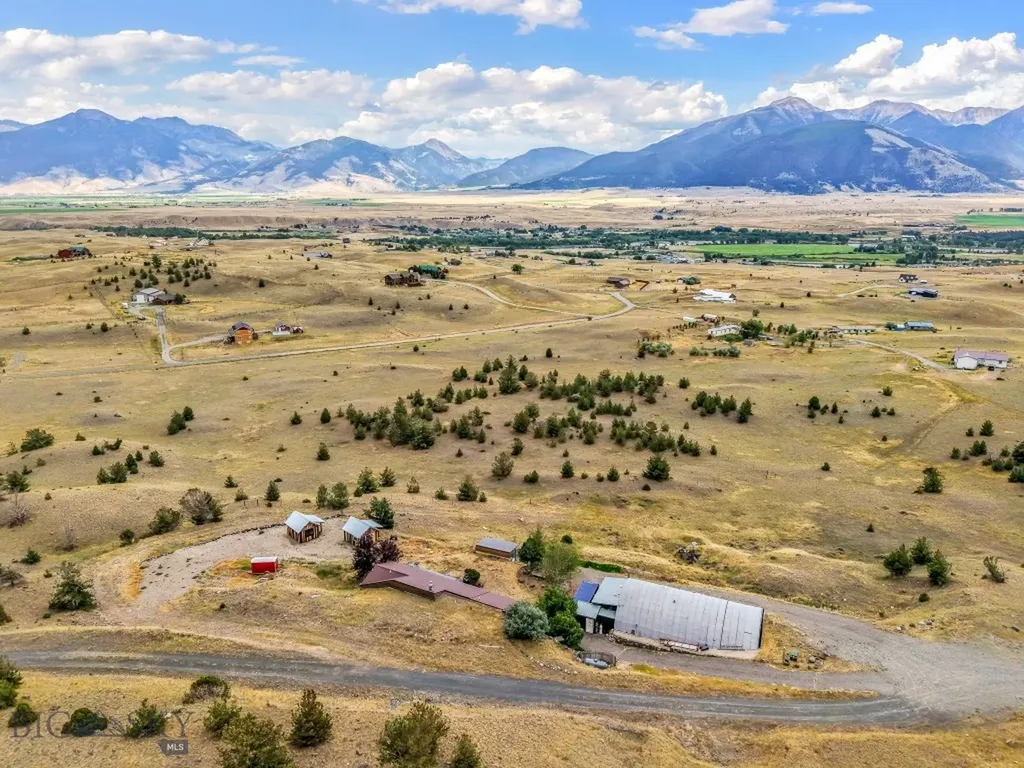 16 Evening Star Drive Emigrant MT 59027