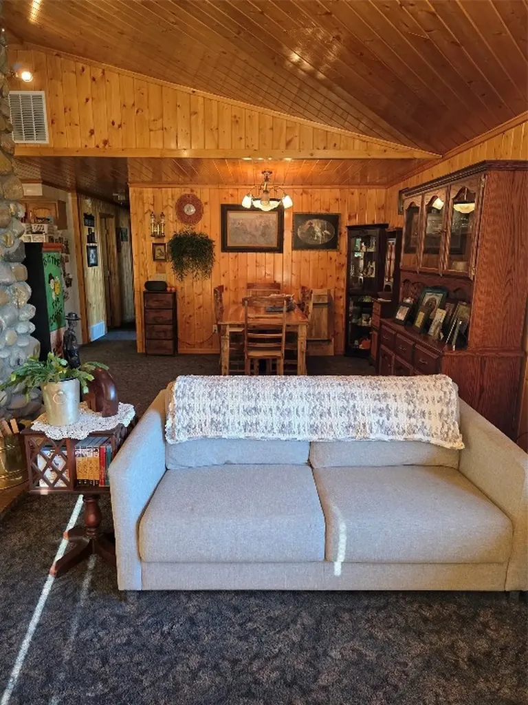 38 Sundust Lane Twin Bridges MT 59754