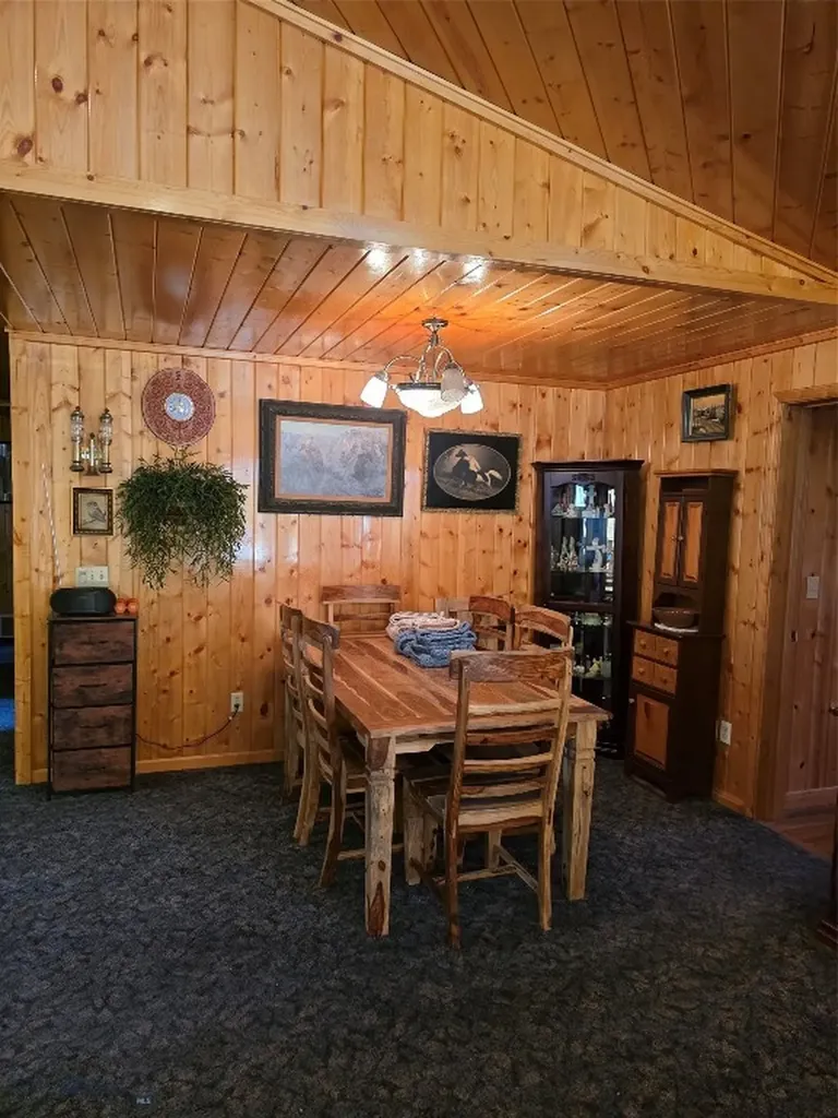 38 Sundust Lane Twin Bridges MT 59754