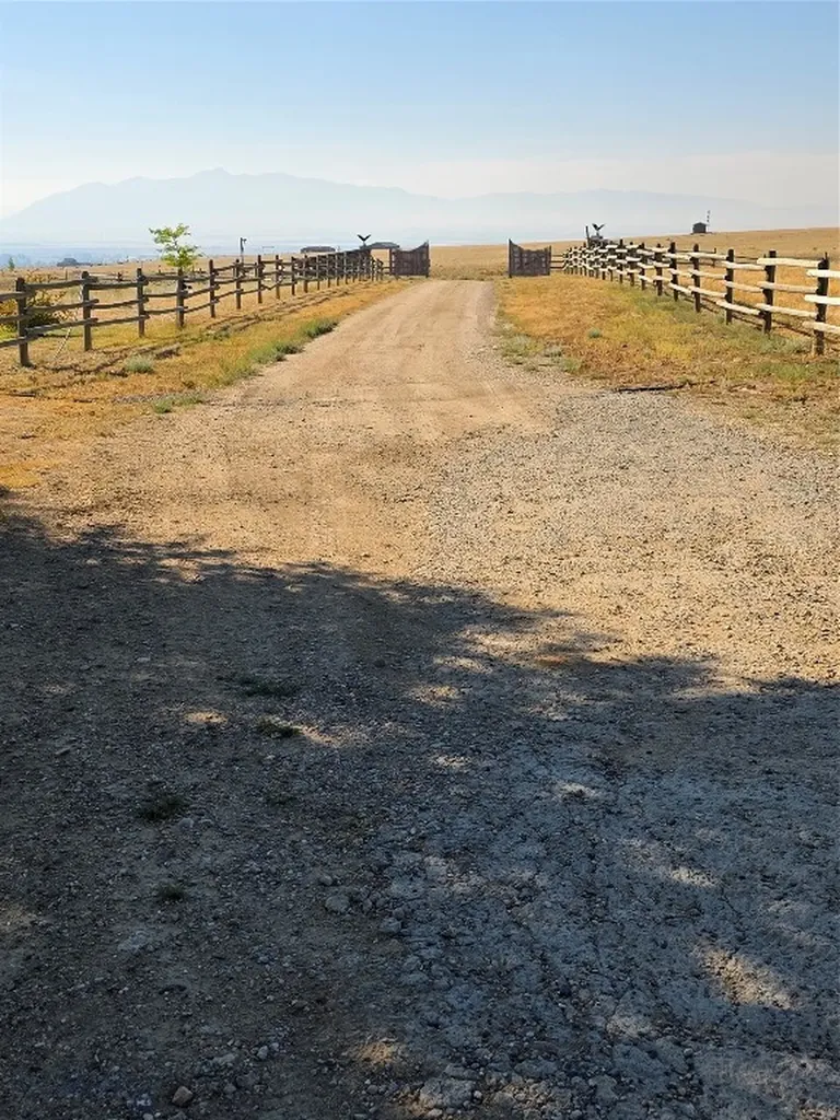 38 Sundust Lane Twin Bridges MT 59754