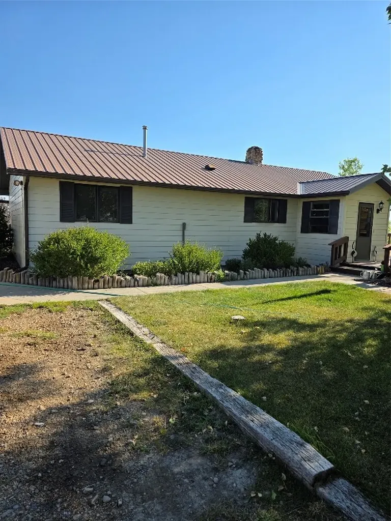 38 Sundust Lane Twin Bridges MT 59754