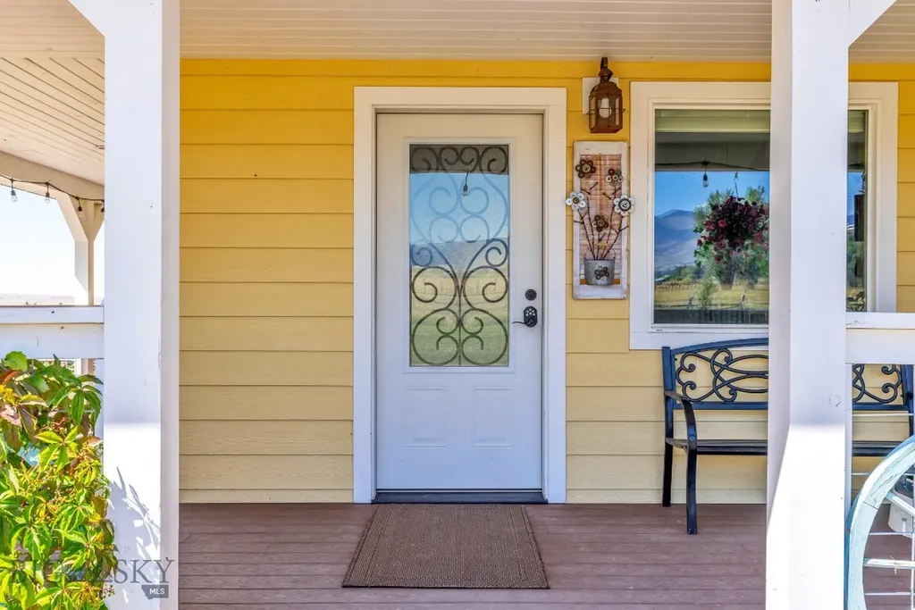 25 Duncan District Road Sheridan MT 59749