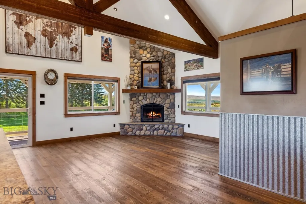 25 Duncan District Road Sheridan MT 59749