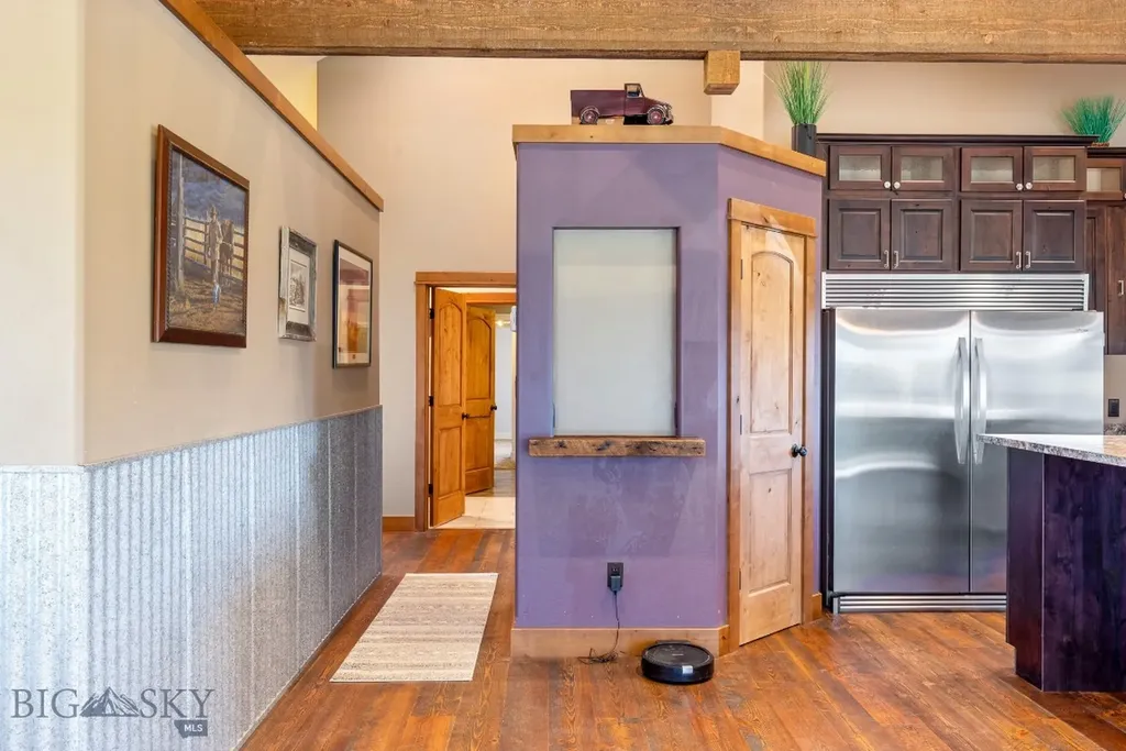 25 Duncan District Road Sheridan MT 59749