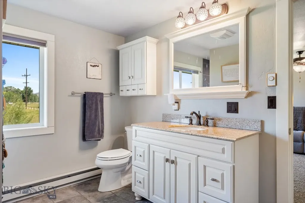 25 Duncan District Road Sheridan MT 59749
