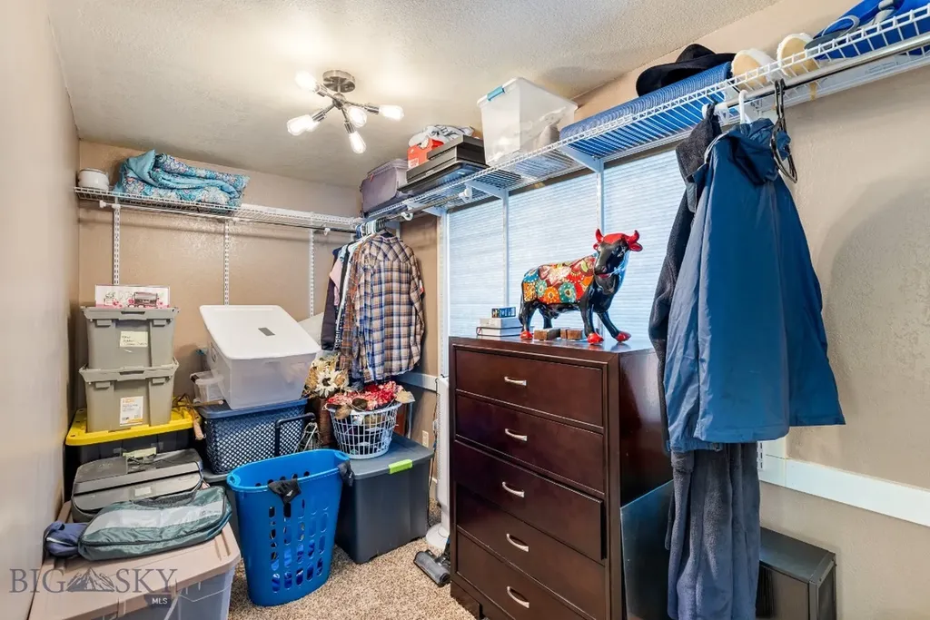 25 Duncan District Road Sheridan MT 59749