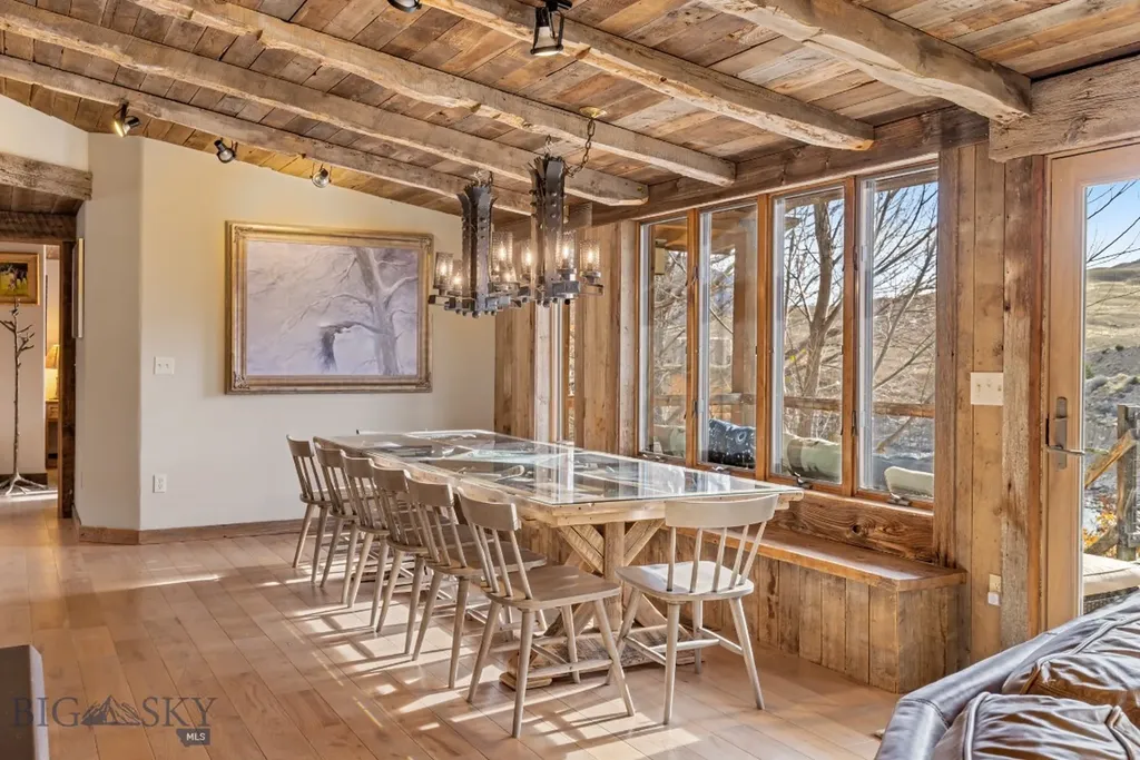 1005 Scott Street W Gardiner MT 59030