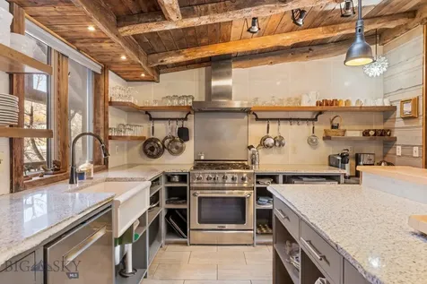 1005 Scott Street W Gardiner MT 59030