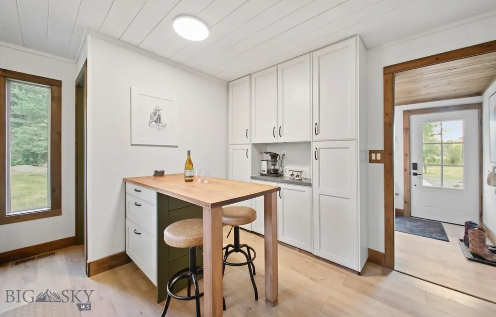 4948 Us Highway 89 S Livingston MT 59047