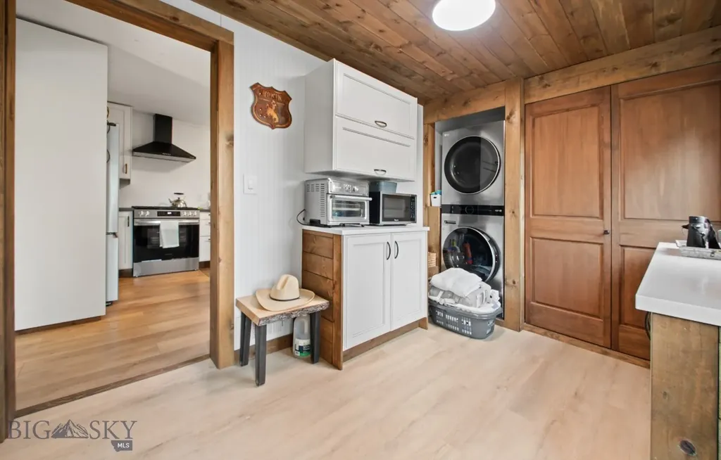 4948 Us Highway 89 S Livingston MT 59047