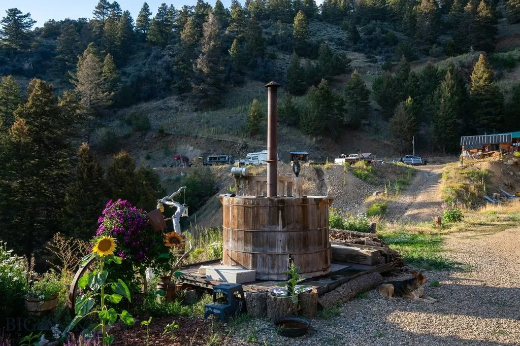 576 Wisconsin Creek Road Sheridan MT 59749