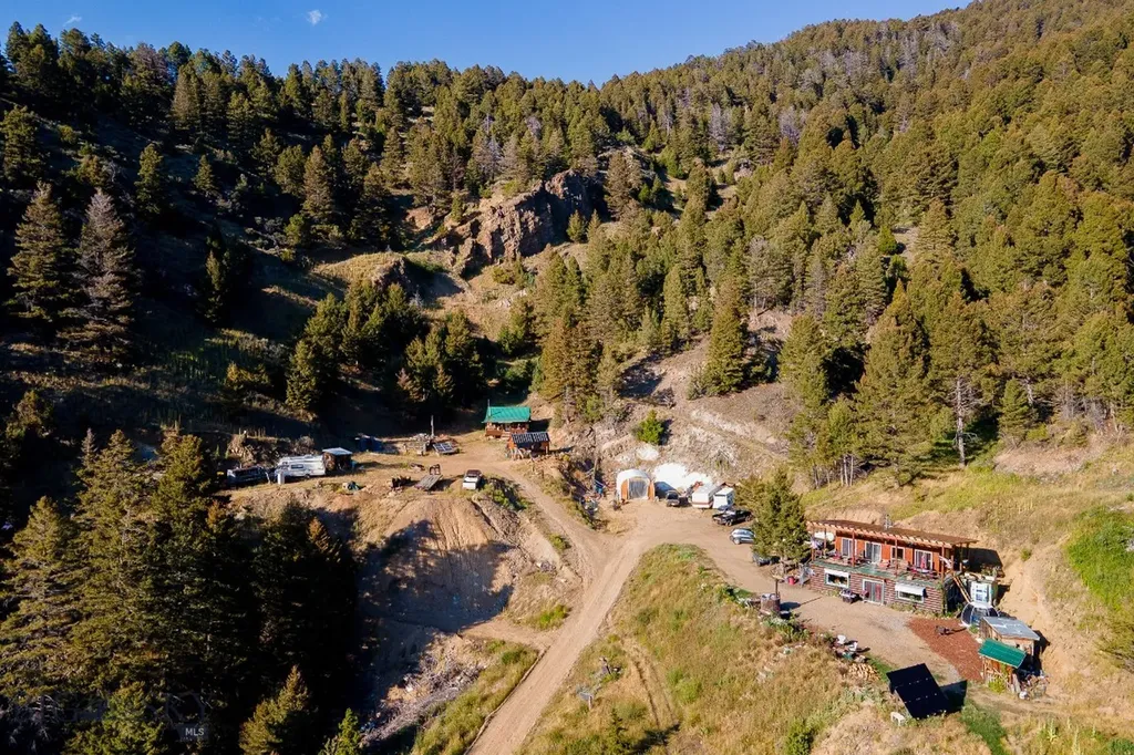 576 Wisconsin Creek Road Sheridan MT 59749