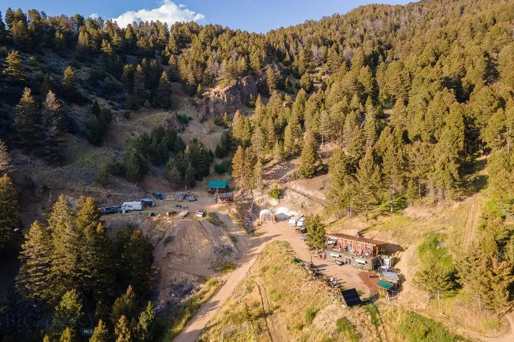 576 Wisconsin Creek Road Sheridan MT 59749