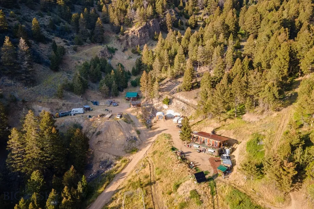 576 Wisconsin Creek Road Sheridan MT 59749