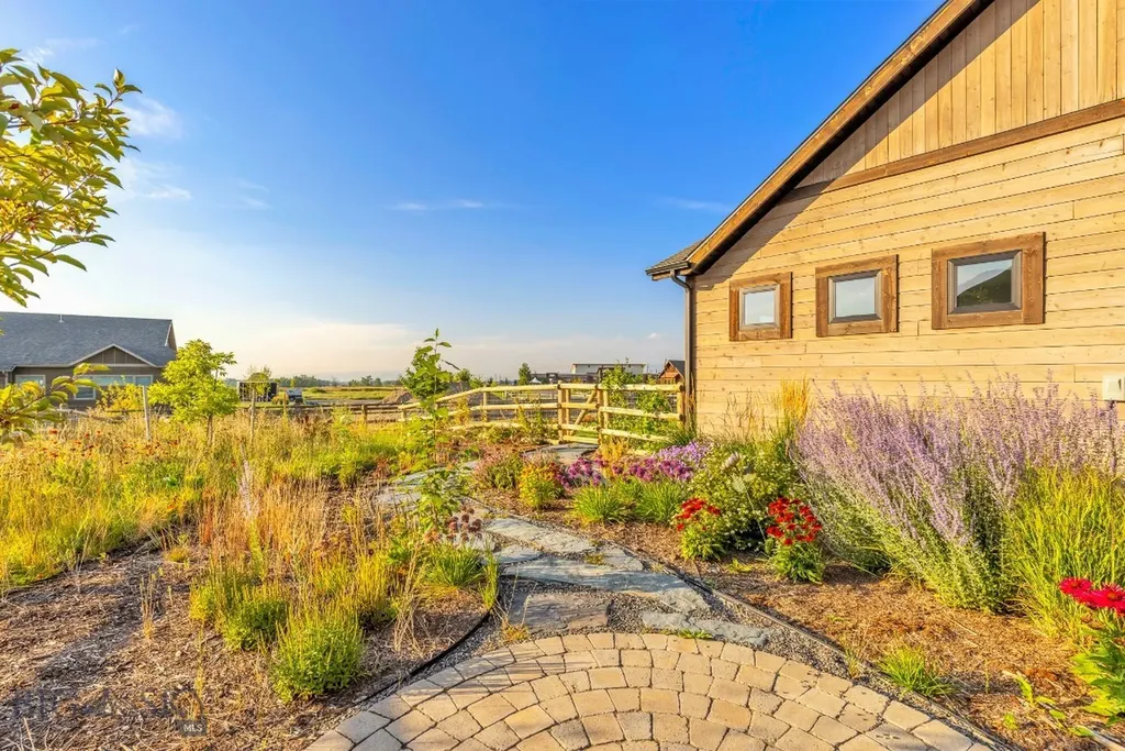 501 White Horse Loop Bozeman MT 59718