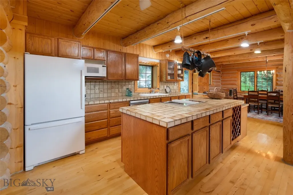 2415 Crazy Horse Road Big Sky MT 59716