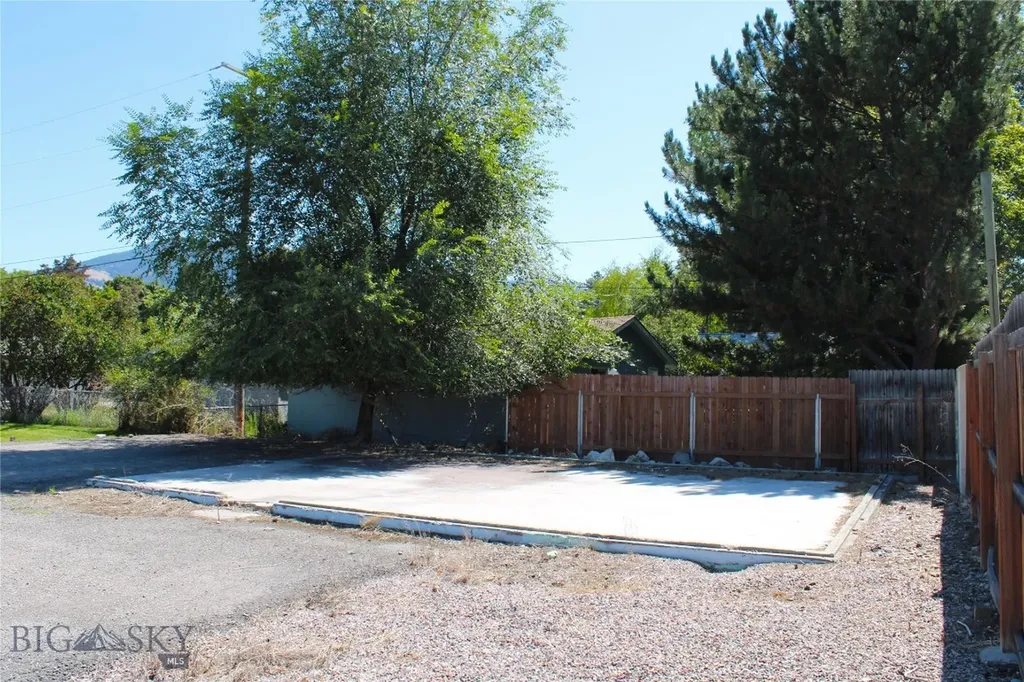 2141 Mcdonald Avenue Missoula MT 59801