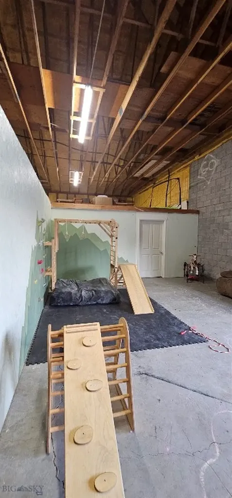 337 E Main Ennis MT 59729