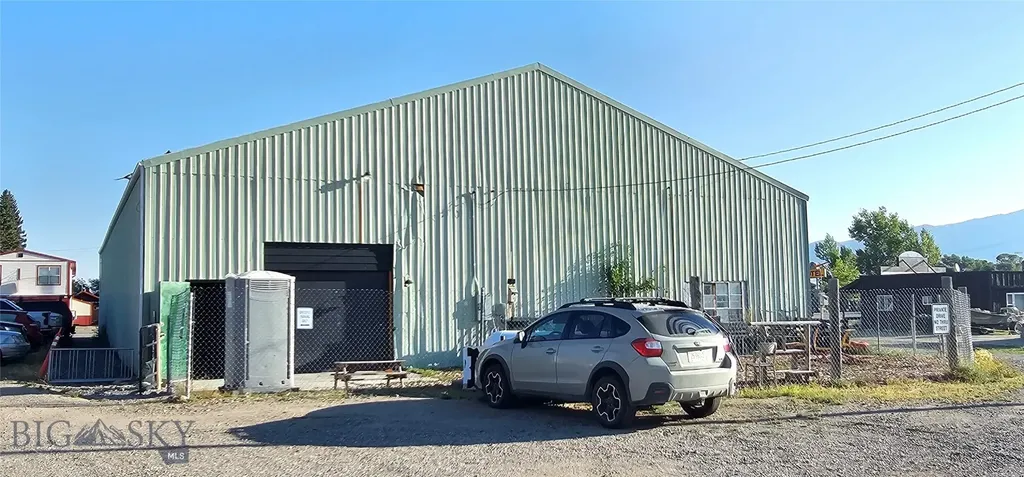337 E Main Ennis MT 59729