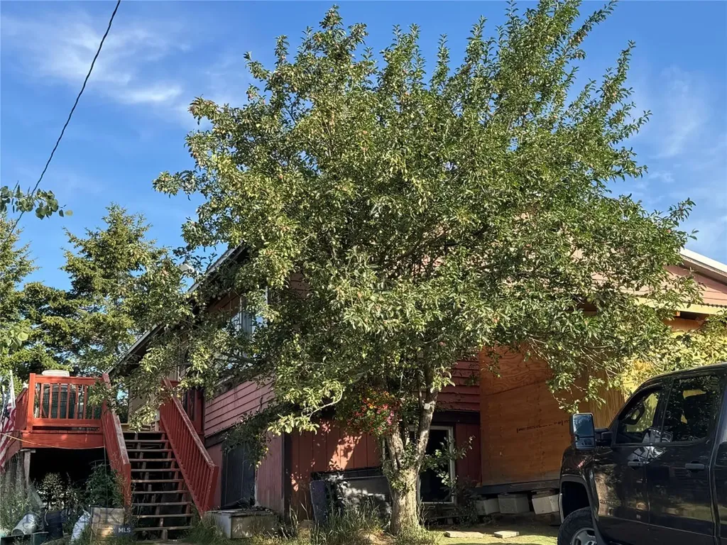 5 Muir Road E Livingston MT 59715