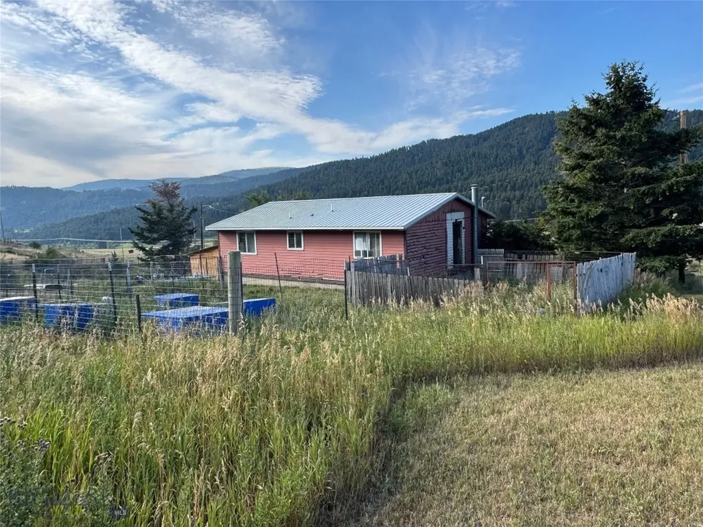 5 Muir Road E Livingston MT 59715