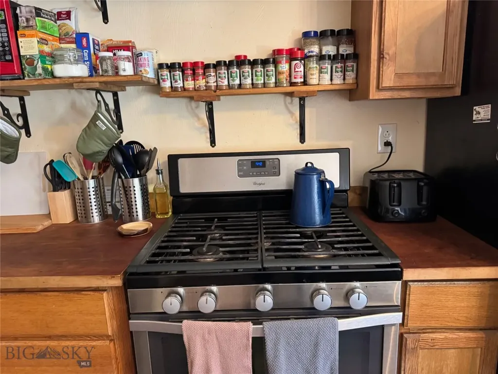 5 Muir Road E Livingston MT 59715