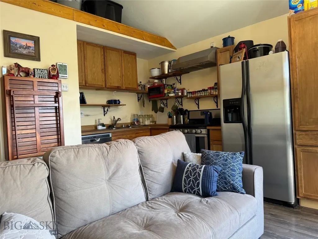5 Muir Road E Livingston MT 59715