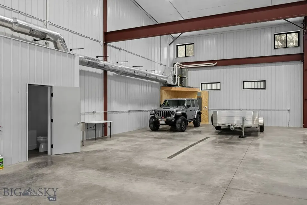 281 Blacksmith Loop Road Big Sky MT 59716